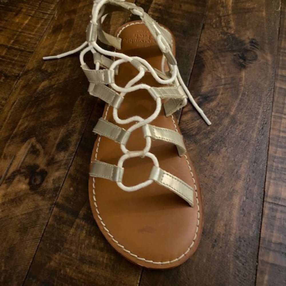A&F, Size 8, Gold & Tan Sandals